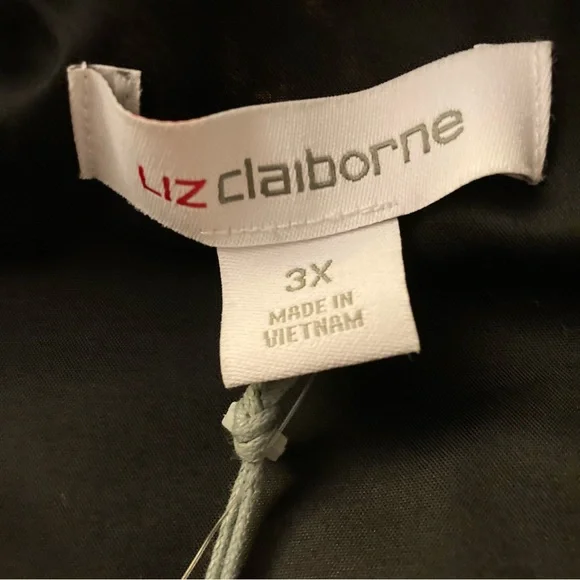 NWT Liz Claiborne Women’s Wrinkle Free 3X Black Button Up Dress Shirt W/Collar - Picture 6 of 8